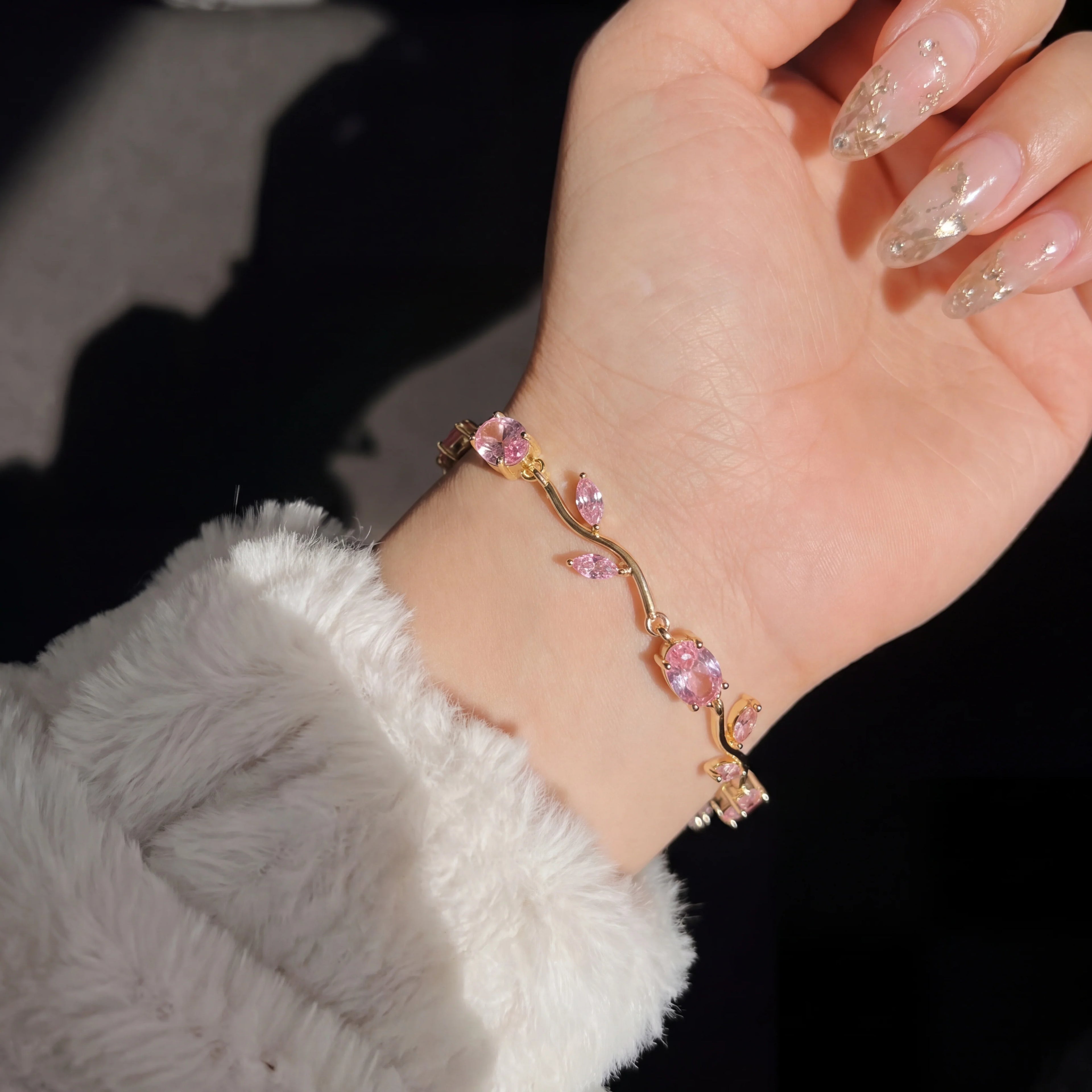 Cindrella Princess Elegant Silver Plated Tulip Bracelet 🌷
